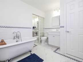 166 Princeton Road, Rockville Centre NY 11570