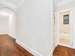 4333 46th Street A6, Sunnyside NY 11104