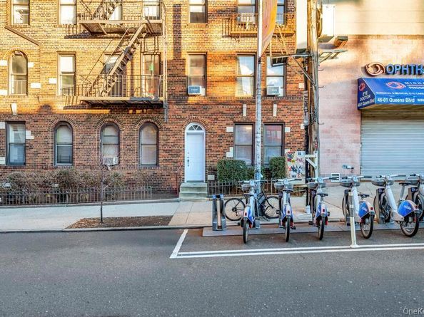 4333 46th Street A6, Sunnyside NY 11104