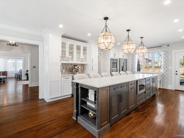 9 Lockwood Road, Scarsdale NY 10583