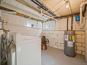 4 Wyandanch Trail, Ridge NY 11961