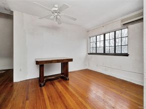 164-04 33rd Avenue, Flushing NY 11358