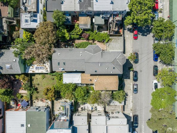 3025 21st Street, San Francisco CA 94110
