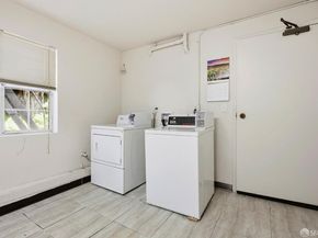 1678 Wallace Avenue, San Francisco CA 94124