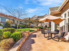 555 10th Street 102, Oakland CA 94607