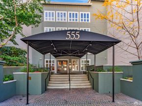 555 10th Street 102, Oakland CA 94607