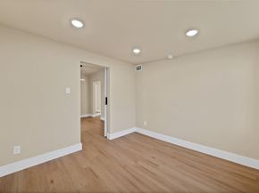 2527  Alaska Avenue , Dallas Texas 75216