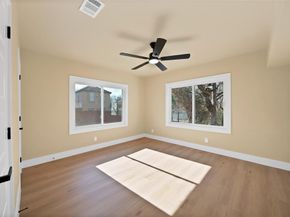 2527  Alaska Avenue , Dallas Texas 75216