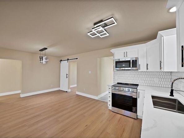 2527  Alaska Avenue , Dallas Texas 75216