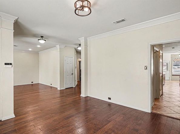 6707  Canyon Crest Drive , Fort Worth Texas 76132