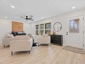 611  Ravenwood Drive , Arlington Texas 76013