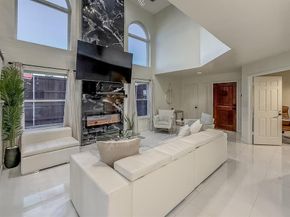 1349  Jeanette Way , Carrollton Texas 75006