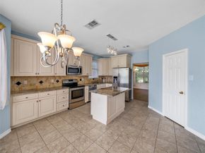 719  Bethany Lake Boulevard , Allen Texas 75002