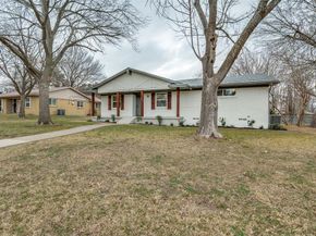 225  Highridge Drive , DeSoto Texas 75115