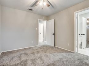 225  Highridge Drive , DeSoto Texas 75115