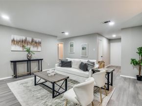 225  Highridge Drive , DeSoto Texas 75115