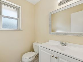 133 N Crestwood Boulevard , DeSoto Texas 75115