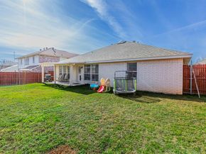 812  Passive Drive , Cedar Hill Texas 75104