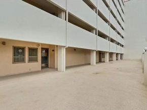 2103  Reflection Bay Drive , Arlington Texas 76013