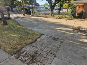 2426  TYLER Street S, Dallas Texas 75224