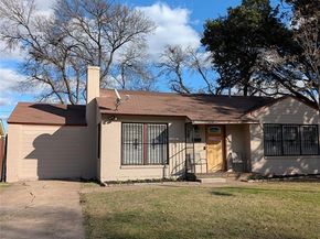 2748 S Llewellyn Avenue , Dallas Texas 75224