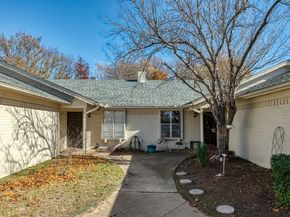 540  Billie Ruth Lane , Hurst Texas 76053