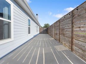 2534  Gladstone Drive , Dallas Texas 75211