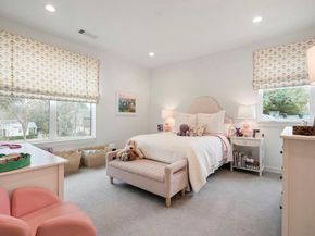 6605  Robin Road , Dallas Texas 75209