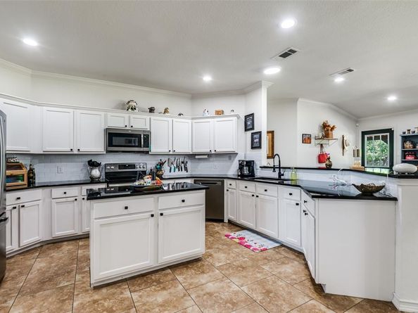 102  Packer Drive , Fate Texas 75189