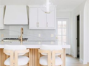 9206  Clover Valley Drive , Dallas Texas 75243