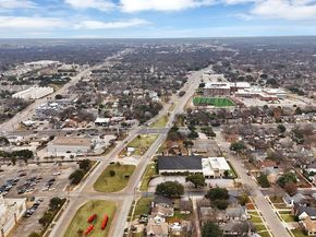 2510 W Jefferson Boulevard , Dallas Texas 75211