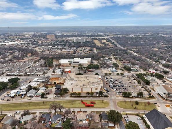 2510 W Jefferson Boulevard , Dallas Texas 75211