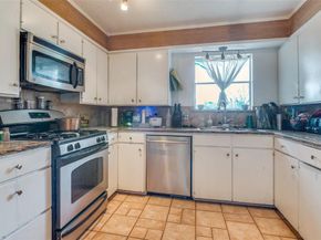 305  Cedar Creek Court , Fort Worth Texas 76103