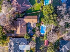 305  Cedar Creek Court , Fort Worth Texas 76103