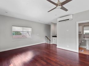 4319  Cabell Drive , Dallas Texas 75204