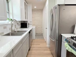 522  Milky Way , Garland Texas 75040