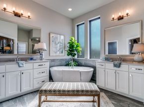 307  Sunset Lane  101, Fort Worth Texas 76114