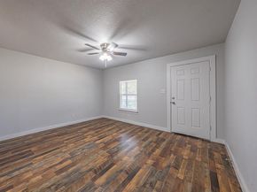 3222  Grayson Street , Fort Worth Texas 76119