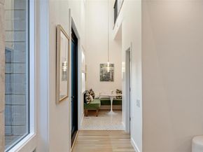 3510  Edgewater Street , Dallas Texas 75205