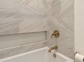 3510  Edgewater Street , Dallas Texas 75205