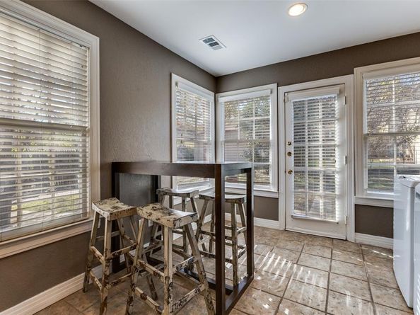 519  Newell Avenue , Dallas Texas 75223