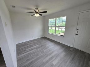 5010  Sunshine Drive , Fort Worth Texas 76105