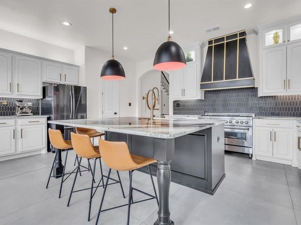 1244  Grant Avenue , Lantana Texas 76226