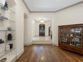 6615  Meadow Road , Dallas Texas 75230