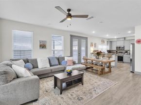 3307  Mission Street , Fort Worth Texas 76109