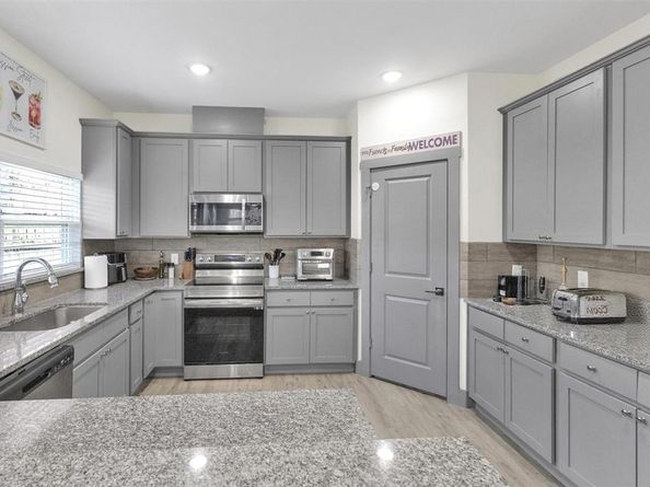 3307  Mission Street , Fort Worth Texas 76109