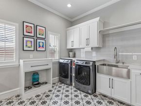 6813  David Lane , Colleyville Texas 76034