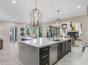 6813  David Lane , Colleyville Texas 76034