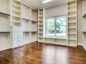 5628  Lindenshire Lane , Dallas Texas 75230