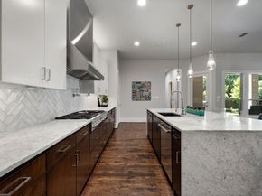 5628  Lindenshire Lane , Dallas Texas 75230